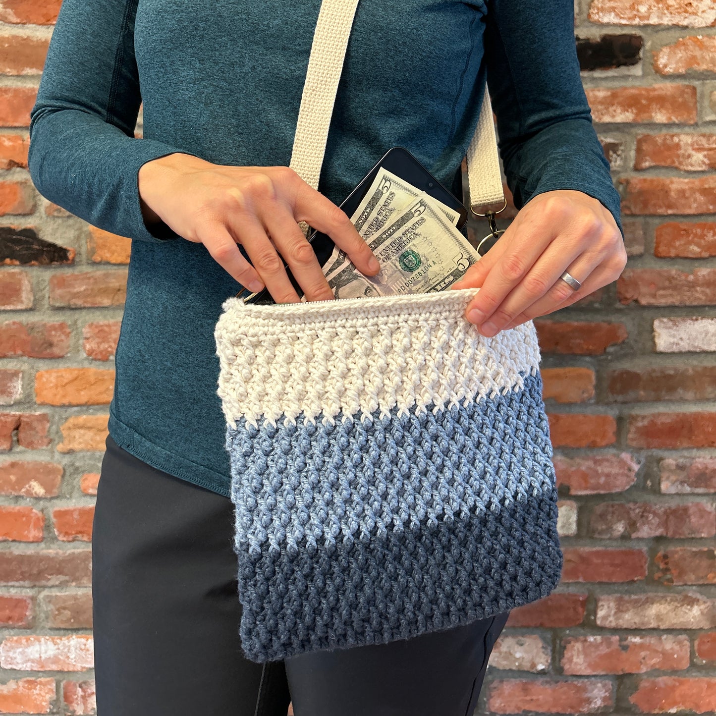 Sun Sewn Blue Stripes Crochet Crossbody Bag with Zipper