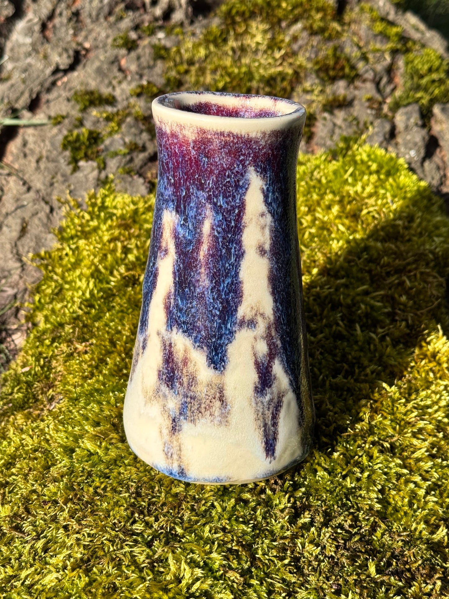 No Face Vase