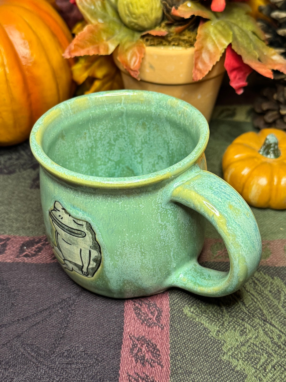 *Seconds* Frog 9oz Mug